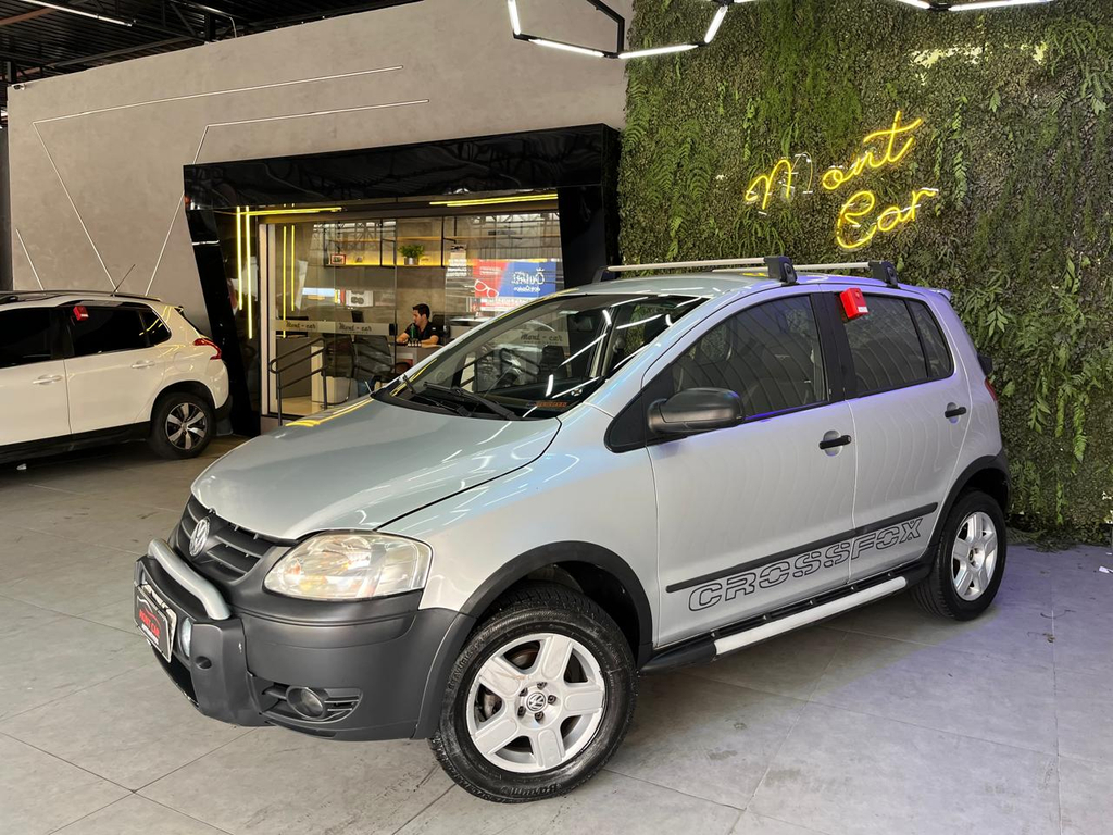 Volkswagen CrossFox Prata