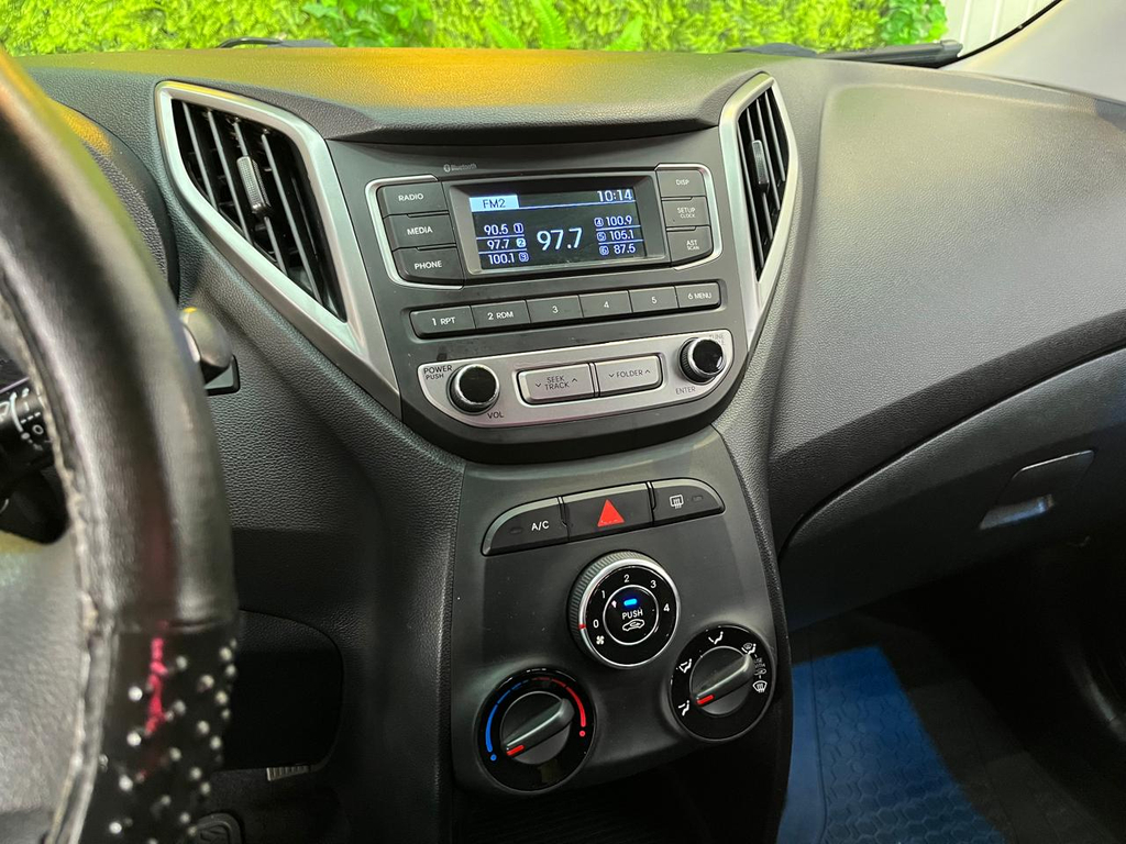 Hyundai HB20 Preto