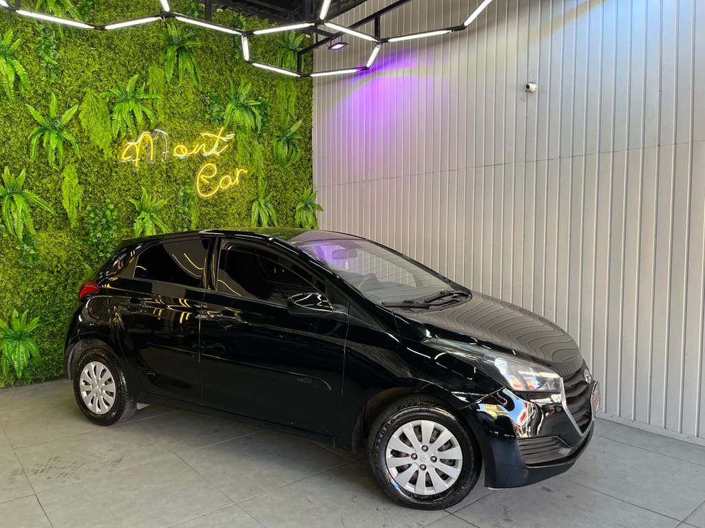 Hyundai HB20 Preto