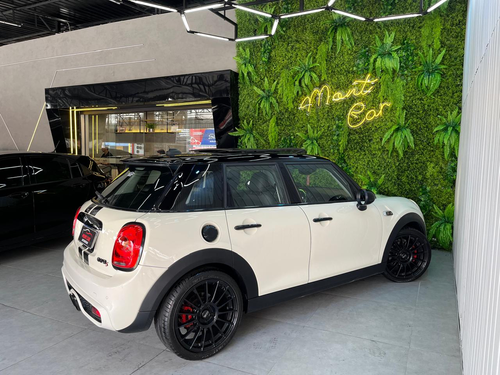 Mini Cooper Branco