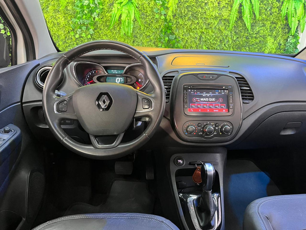 Renault Captur Bege