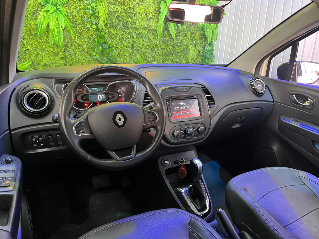 Renault Captur Bege