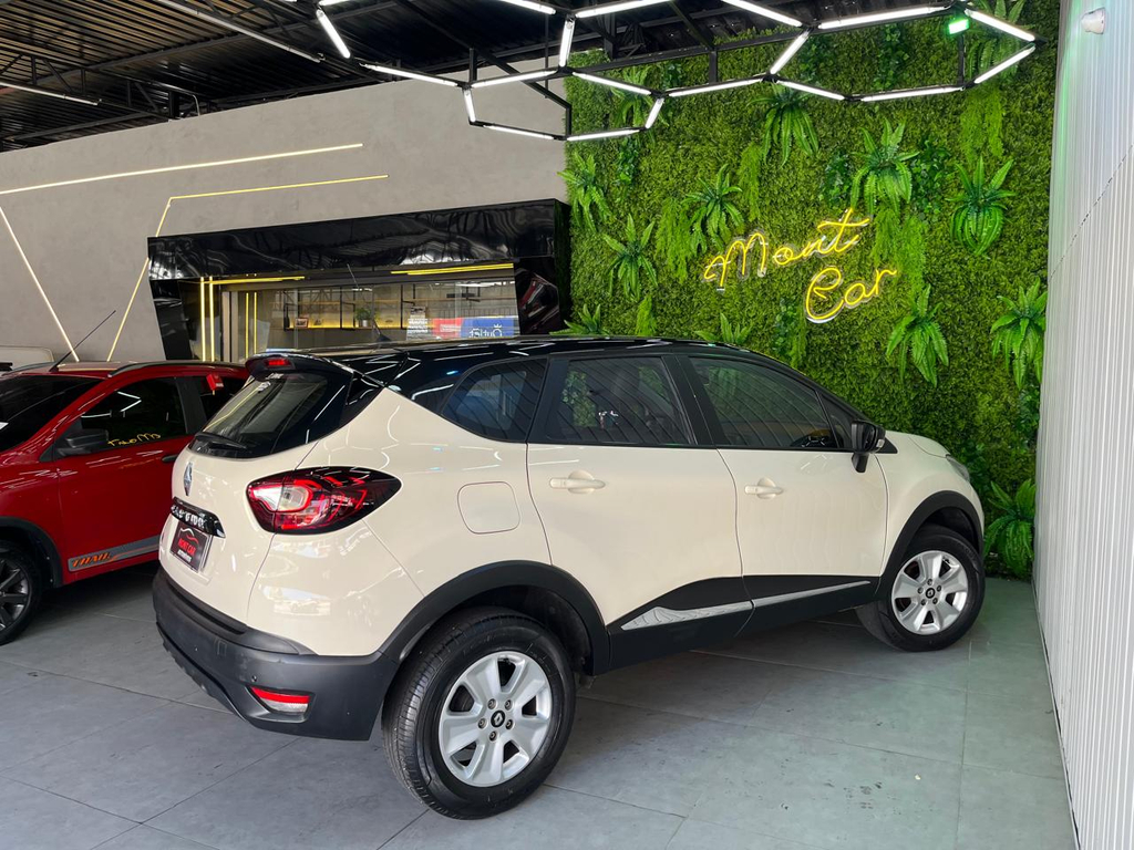 Renault Captur Bege