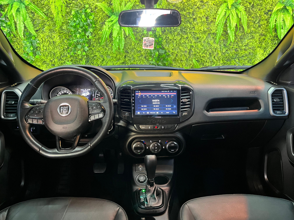 Fiat Toro Vermelho