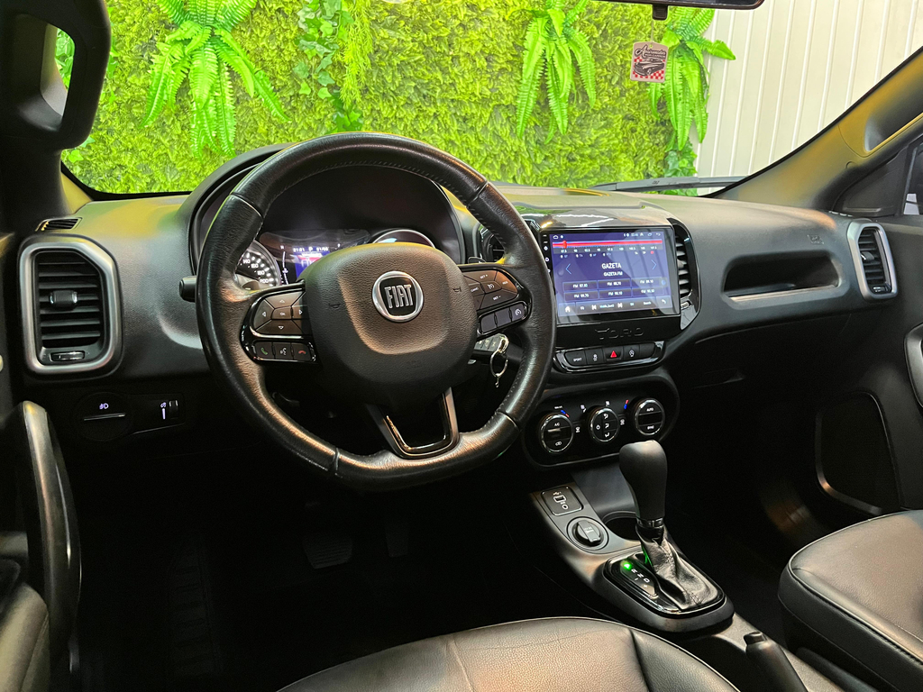 Fiat Toro Vermelho