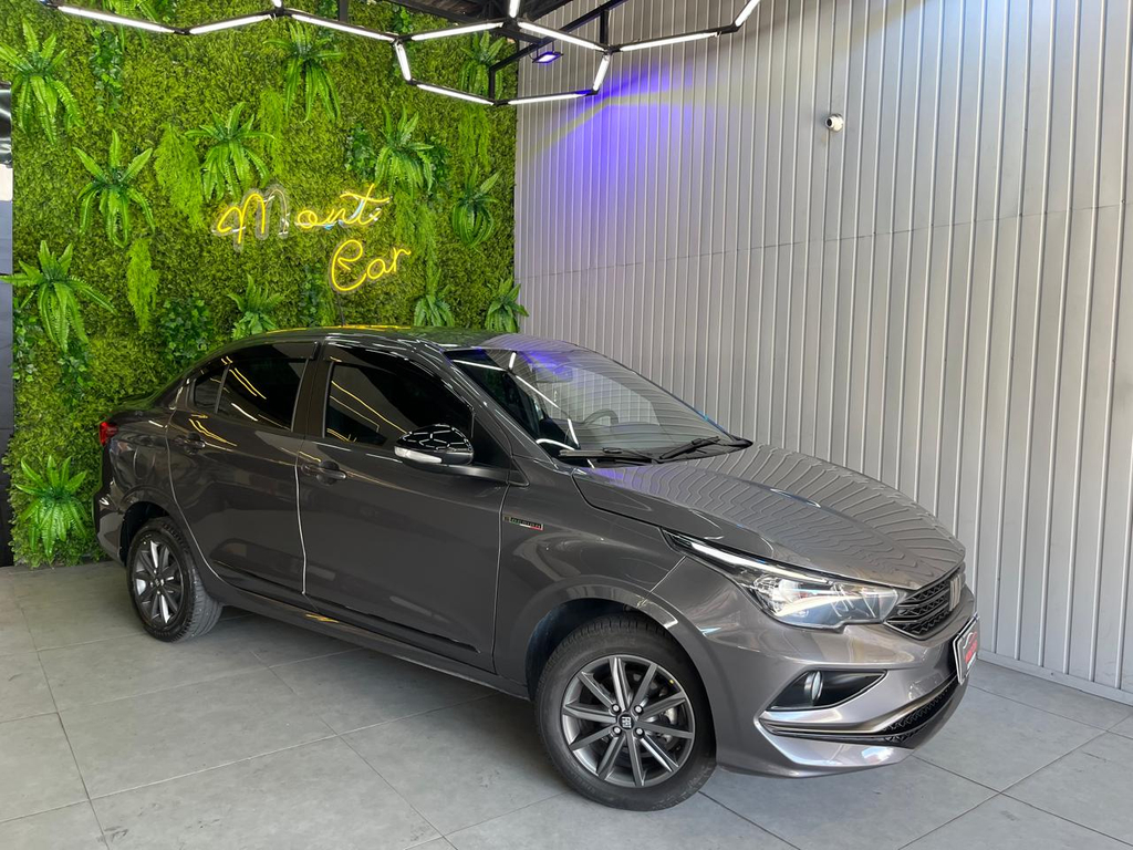 Fiat Cronos Cinza