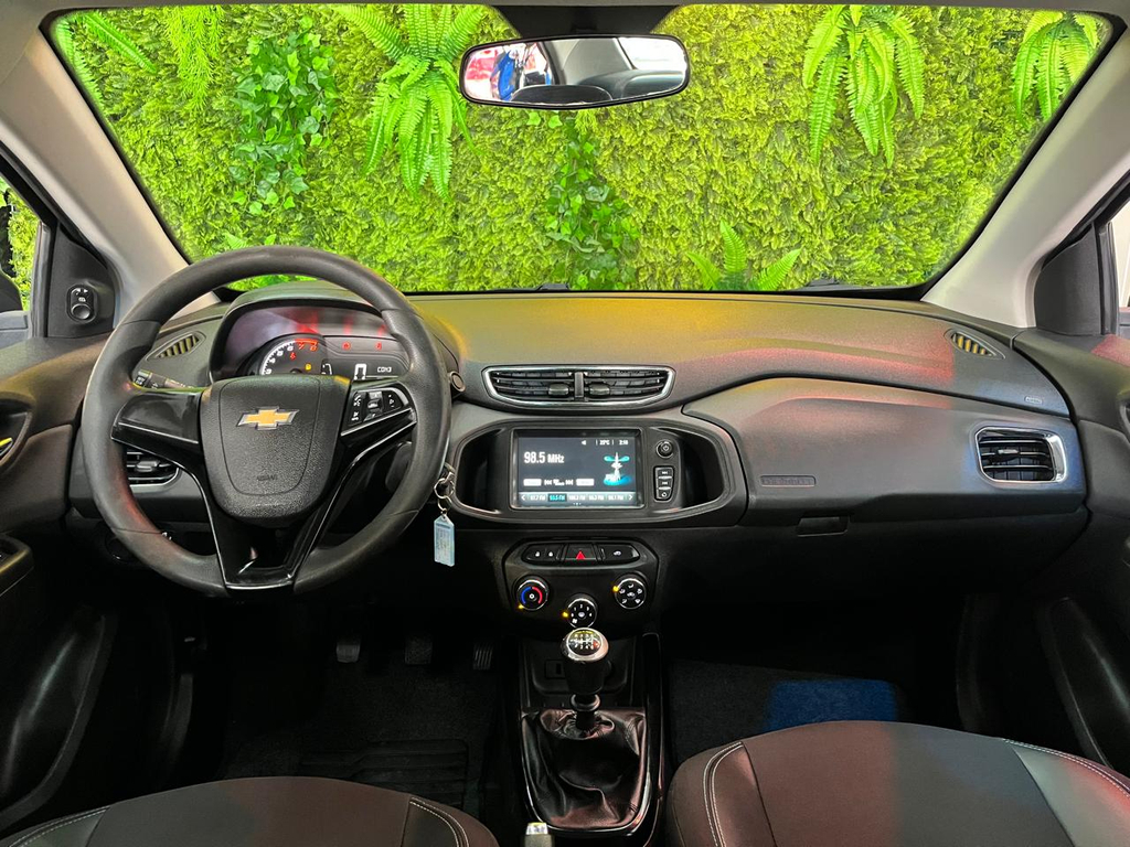 Chevrolet Prisma Preto
