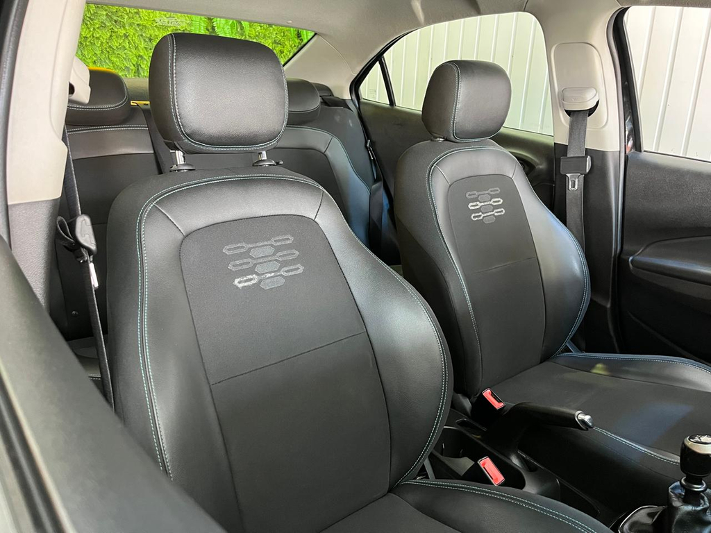 Chevrolet Prisma Preto