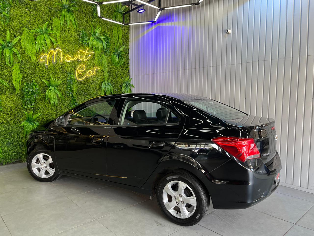 Chevrolet Prisma Preto