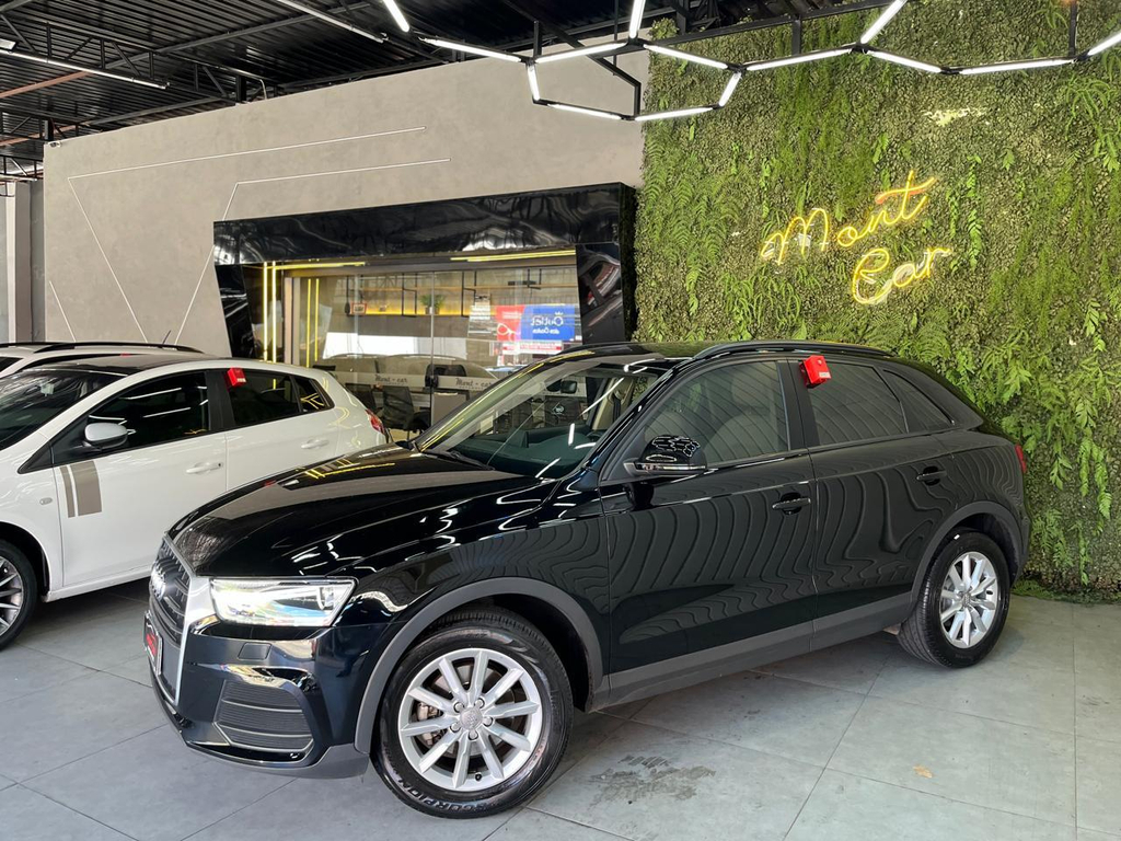 Audi Q3 Preto