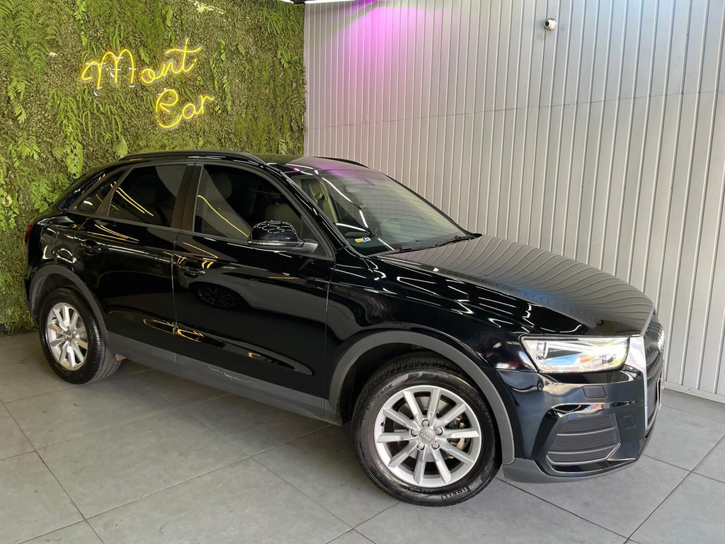 Audi Q3 Preto