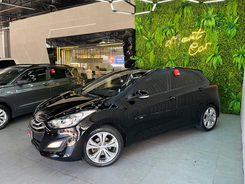 Hyundai i30 Preto