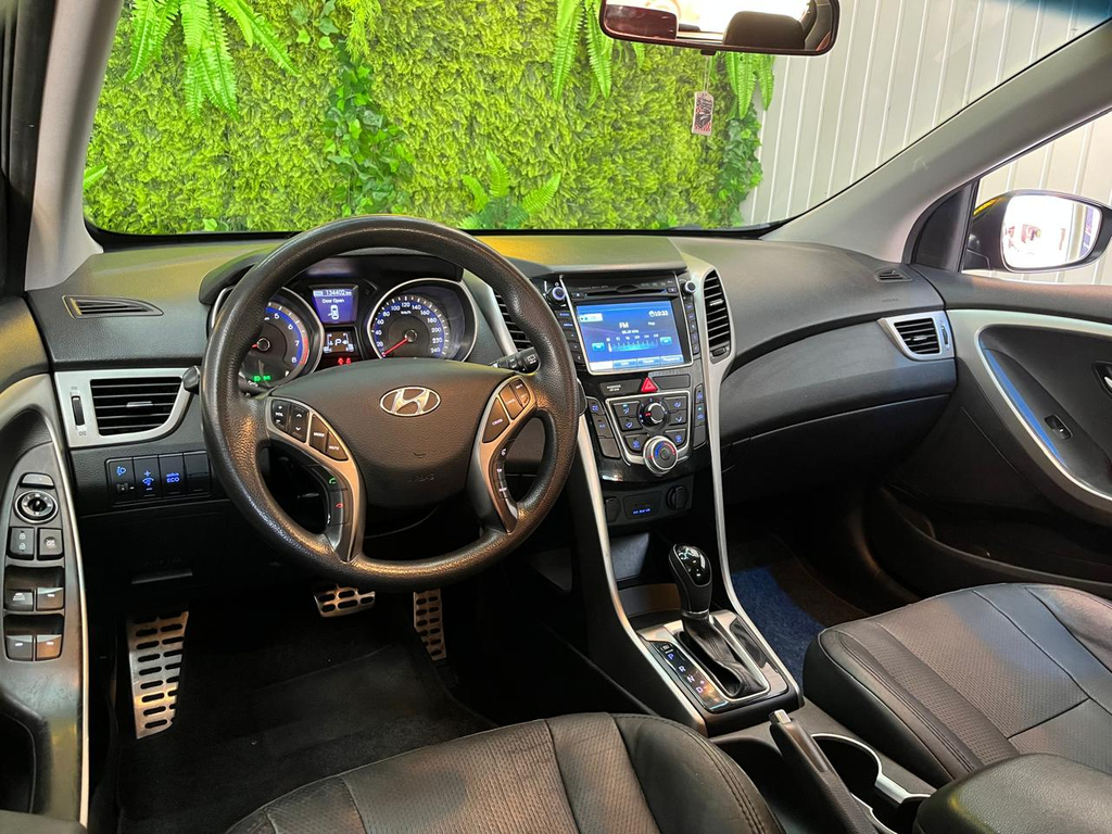 Hyundai i30 Preto