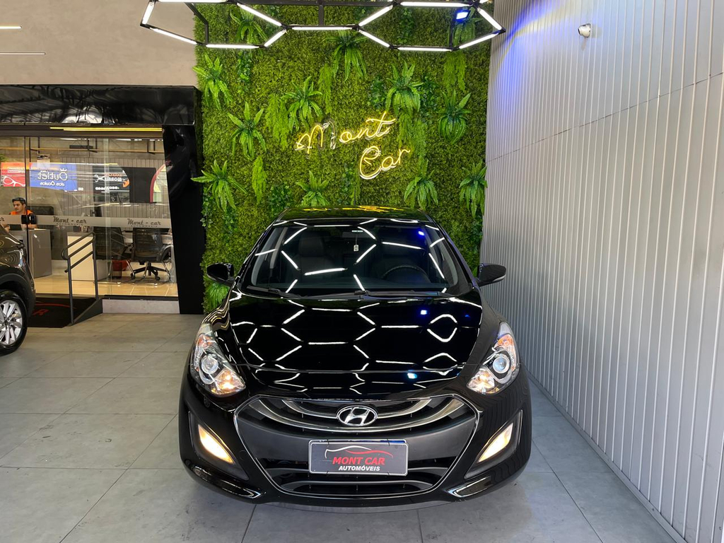 Hyundai i30 Preto