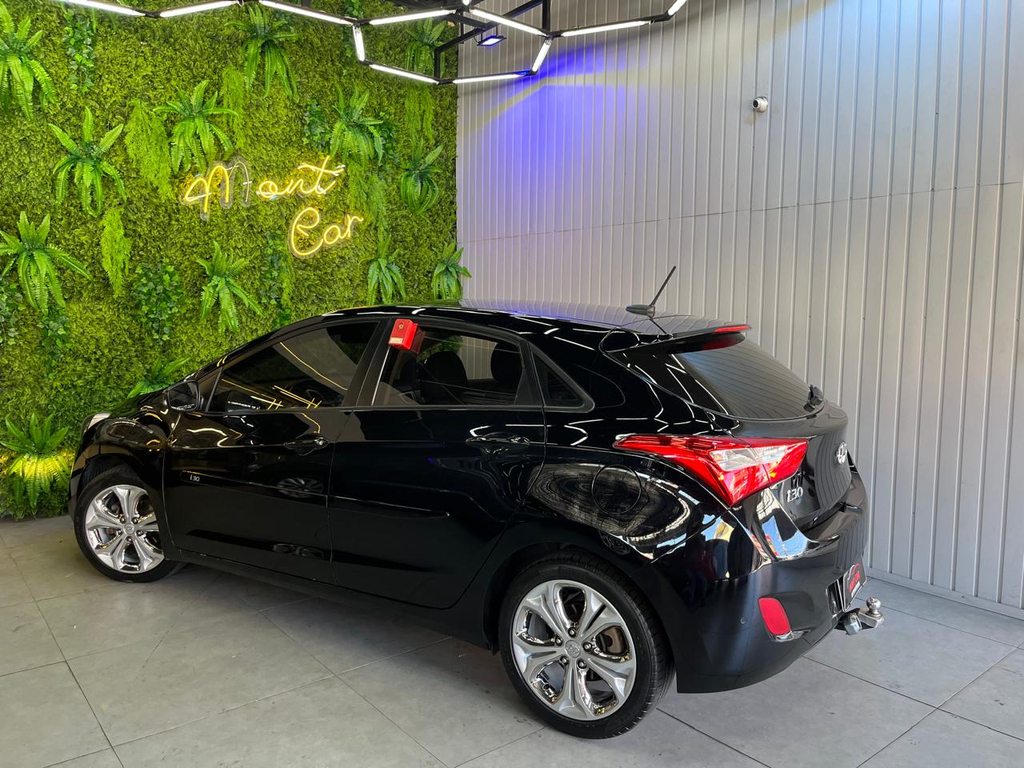 Hyundai i30 Preto