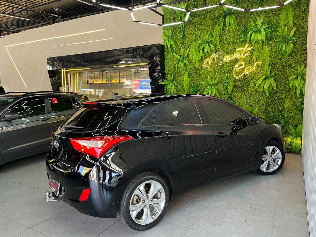 Hyundai i30 Preto