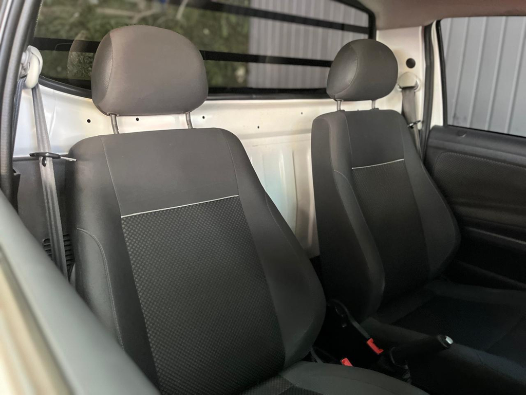Volkswagen Saveiro Branco