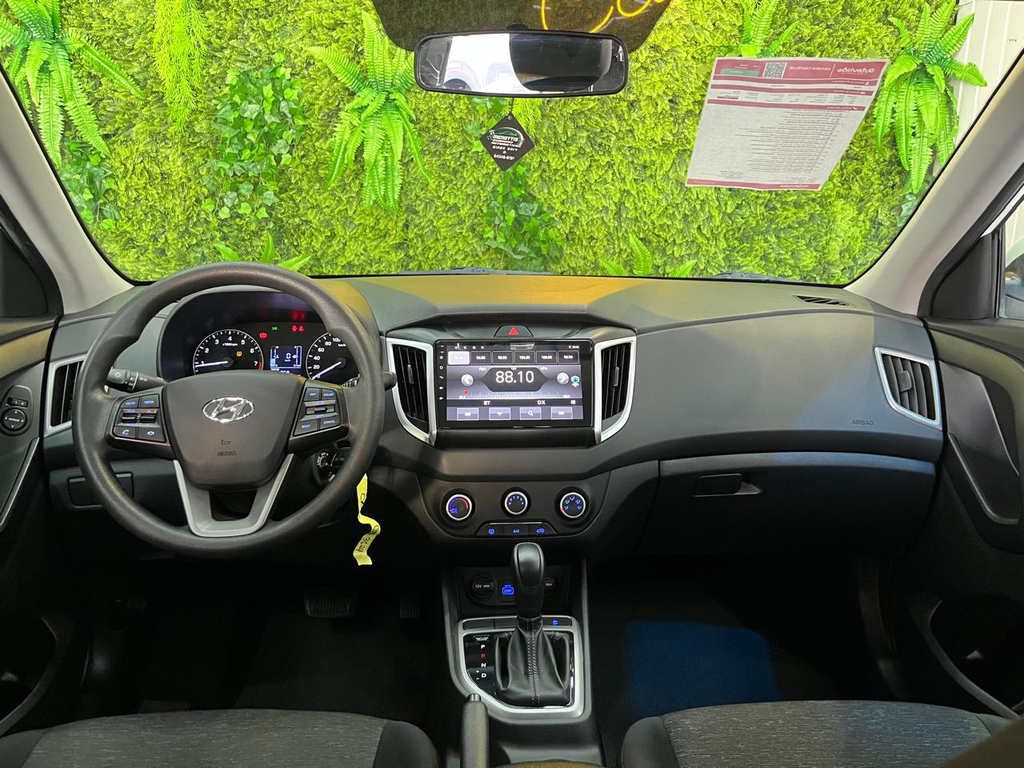 Hyundai Creta Branco