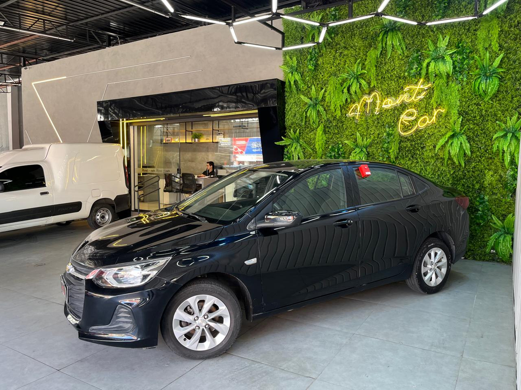 Chevrolet Onix Sedan Preto