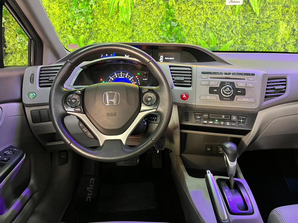 Honda Civic Cinza
