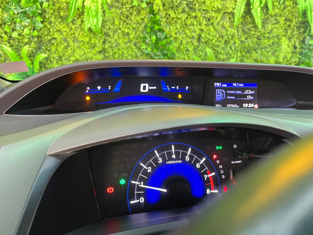 Honda Civic Cinza