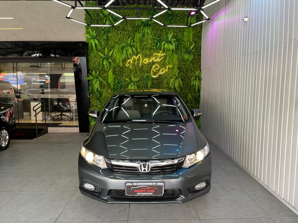 Honda Civic Cinza