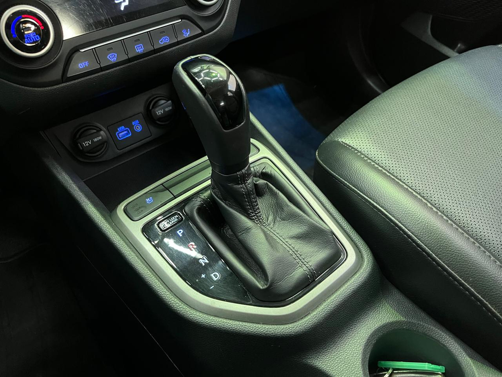 Hyundai Creta Cinza