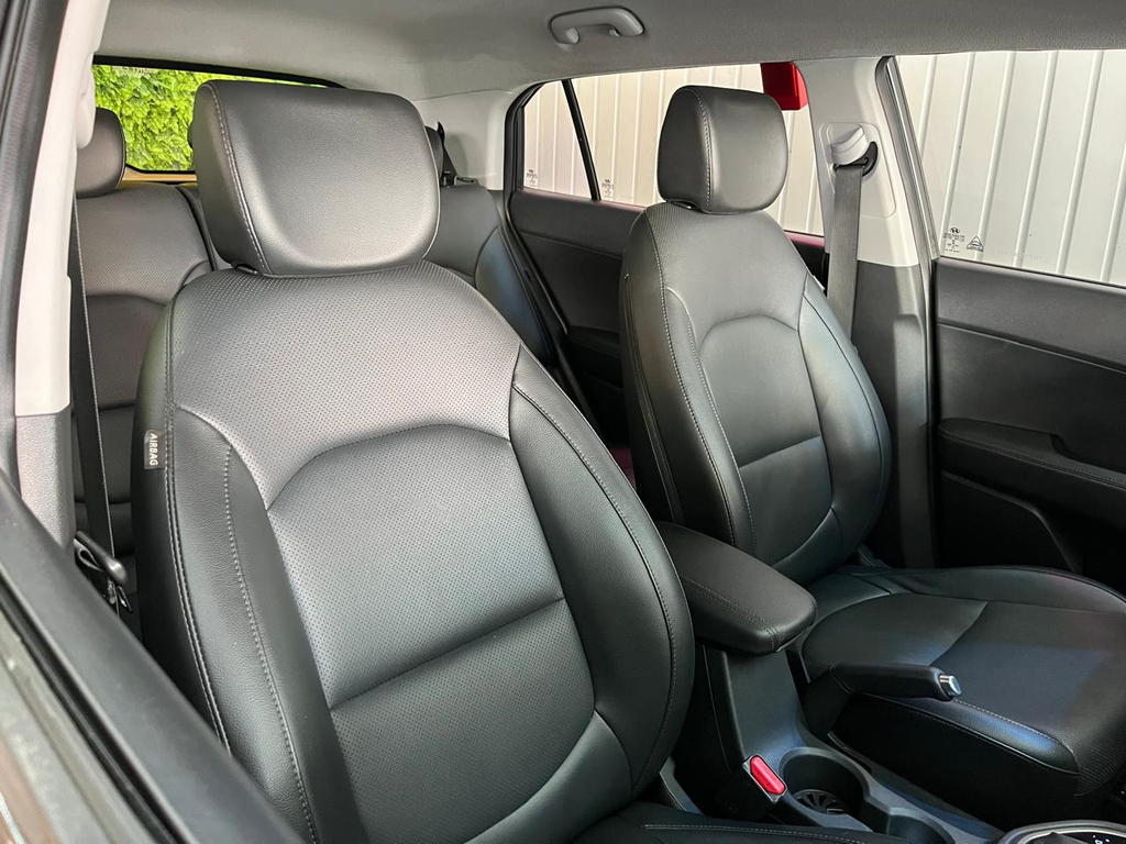 Hyundai Creta Cinza