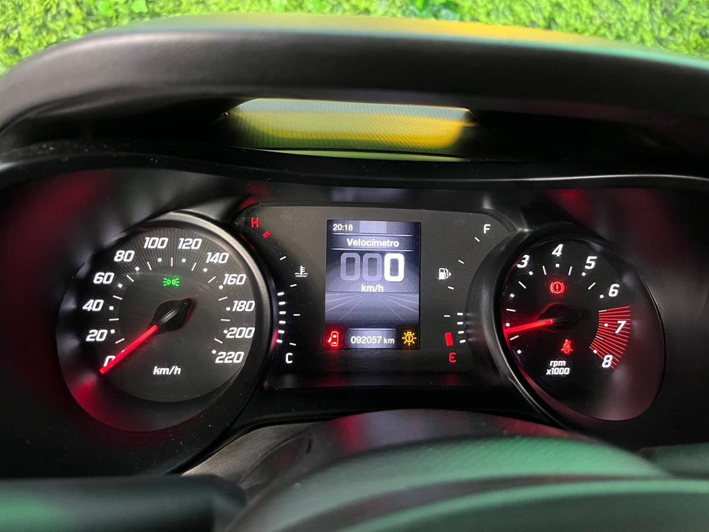 Fiat Argo Cinza