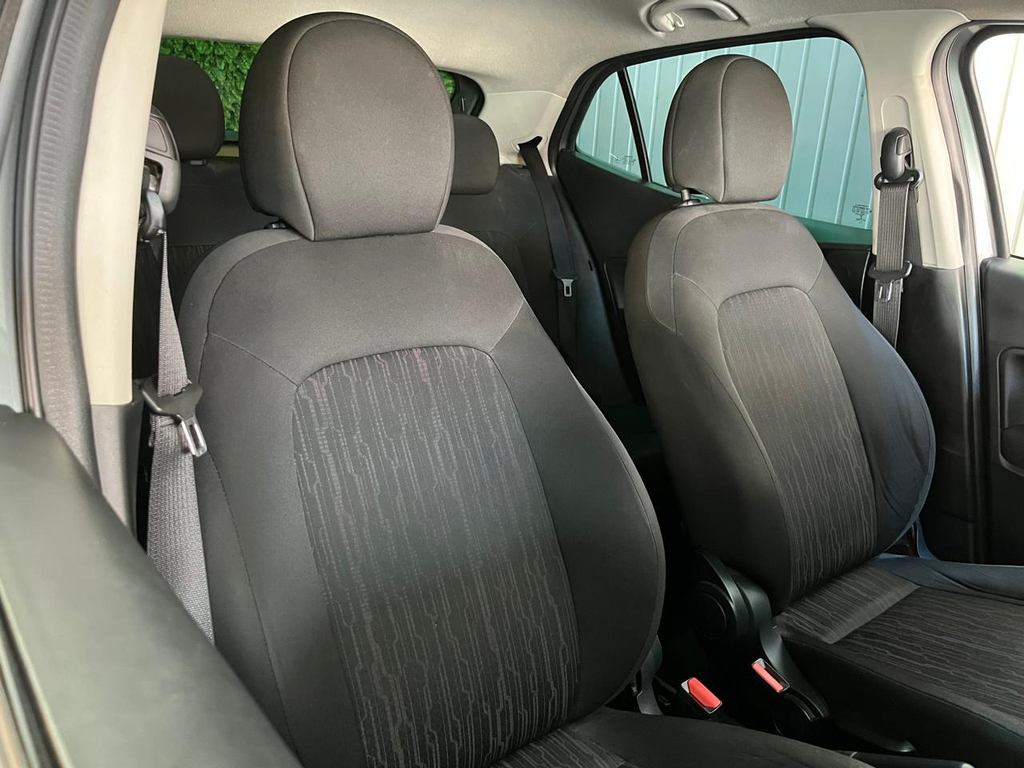 Fiat Argo Cinza