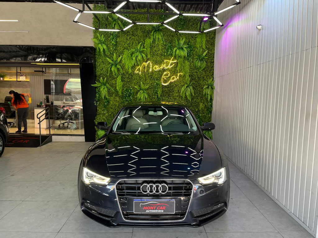 Audi A5 Azul