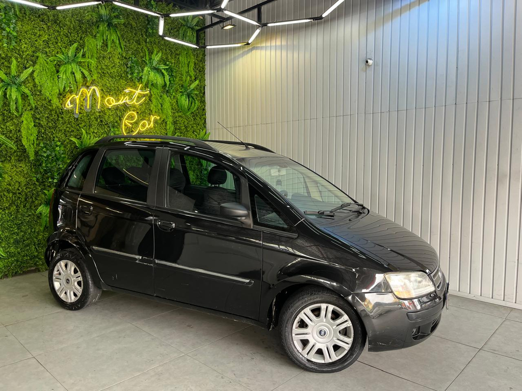 Fiat Idea Preto