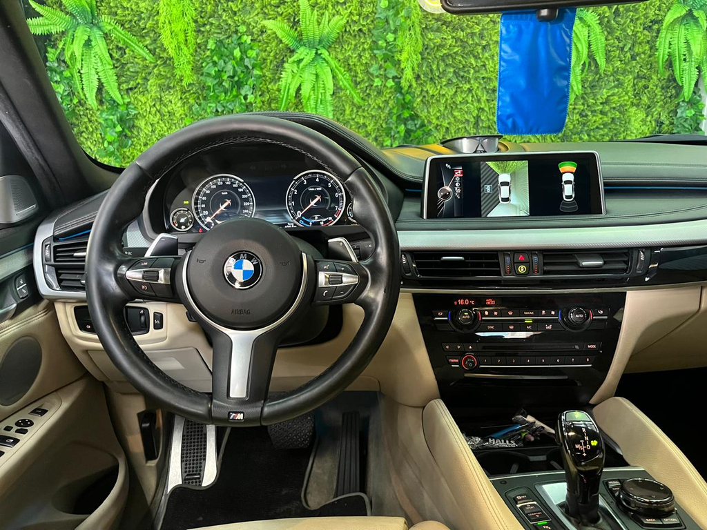 BMW X6 Branco