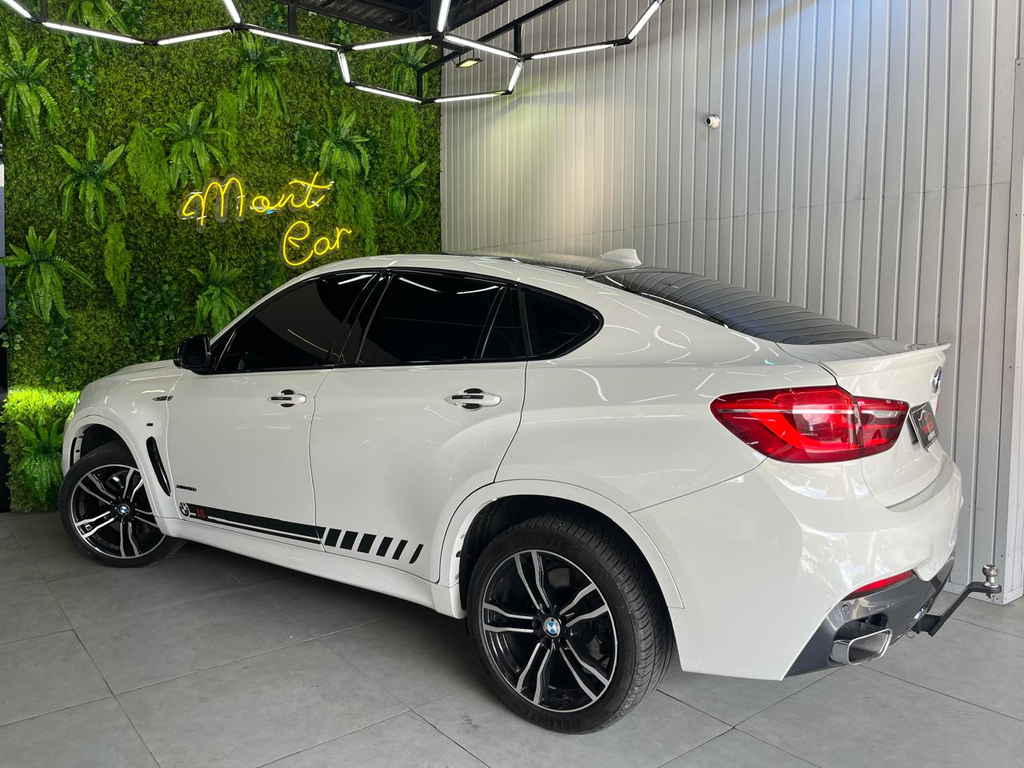 BMW X6 Branco