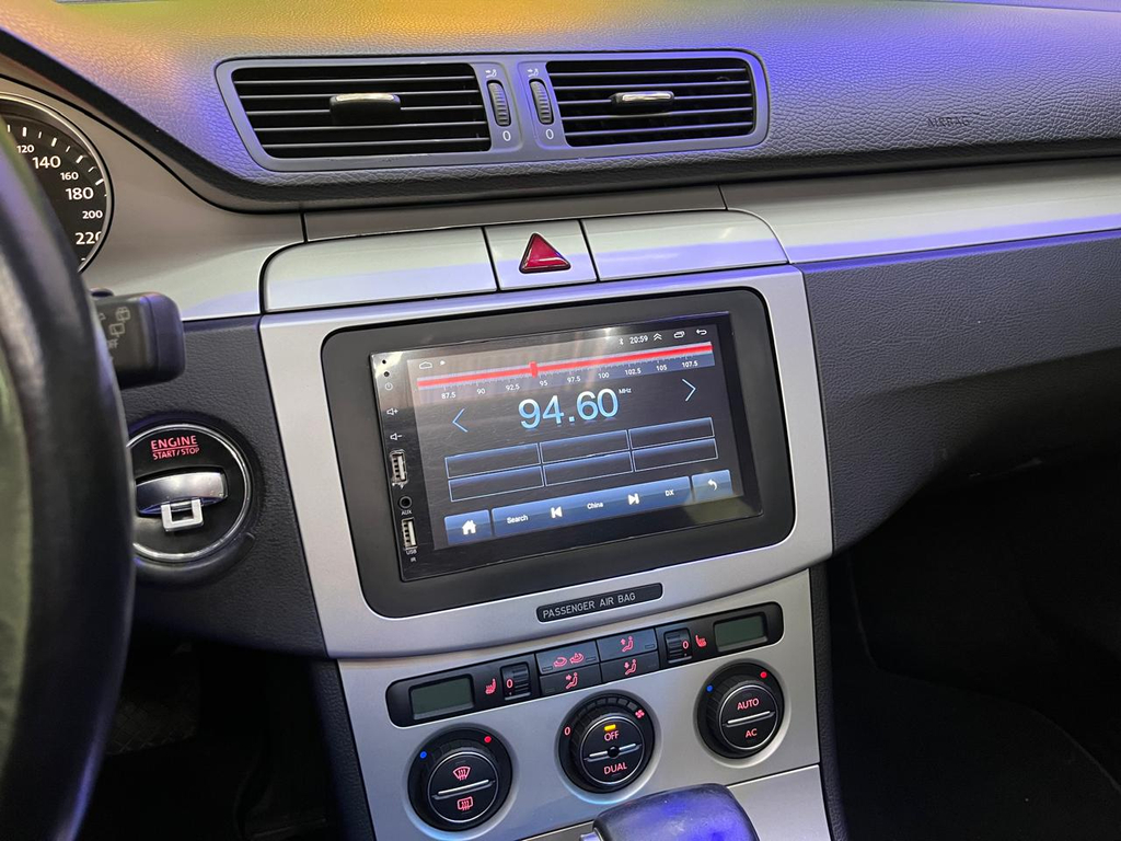 Volkswagen Passat Variant Preto