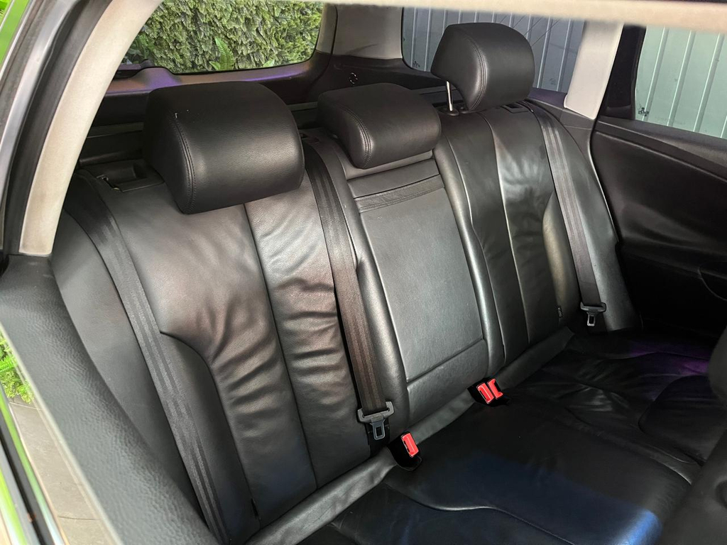 Volkswagen Passat Variant Preto