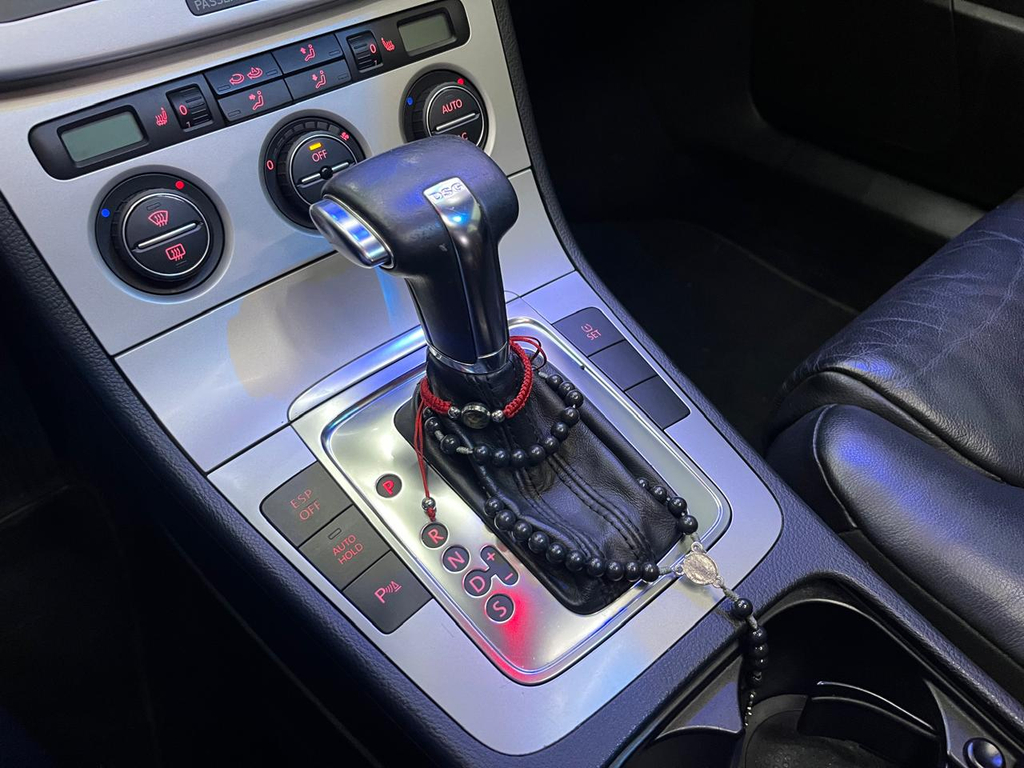 Volkswagen Passat Variant Preto