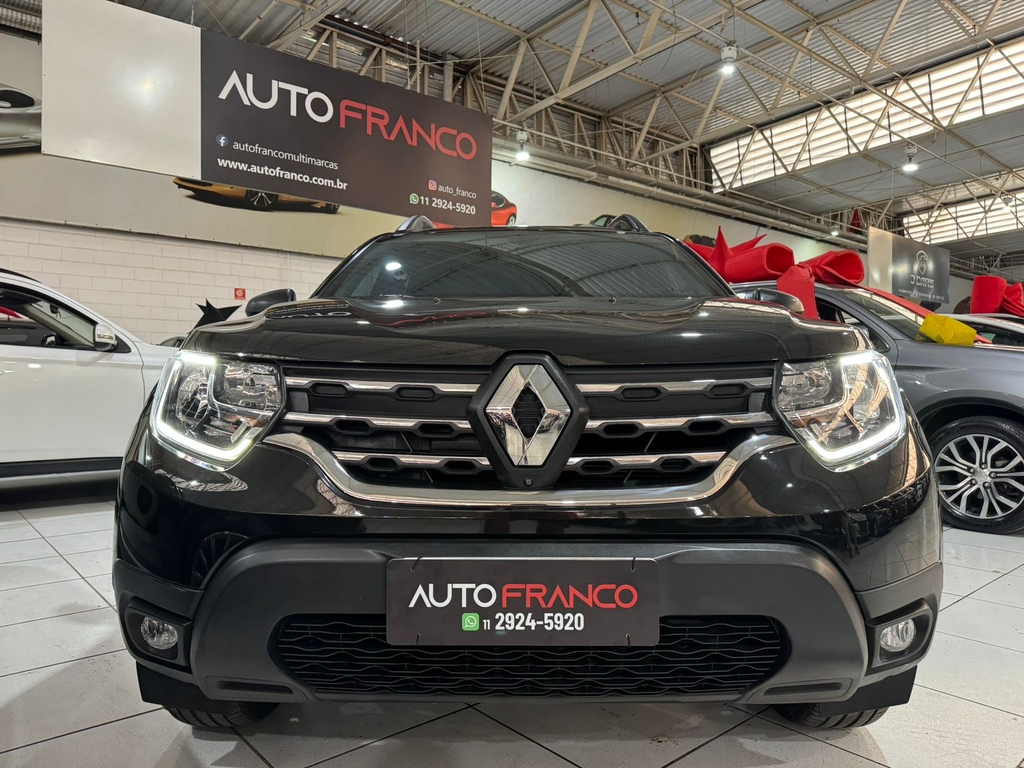 Renault Duster Preto