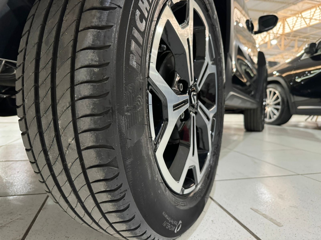 Renault Duster Preto