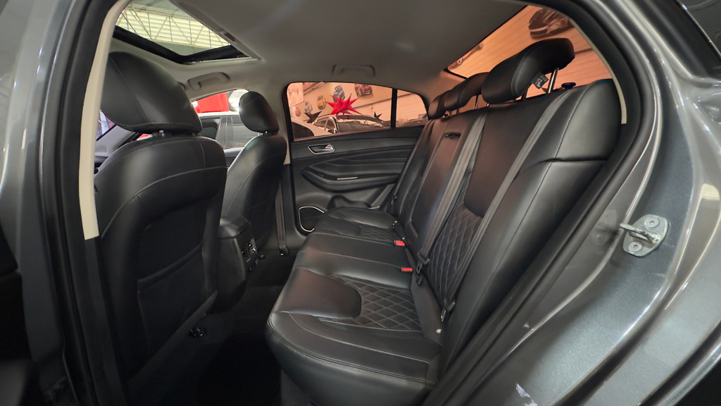 Chery ARRIZO 6 Cinza
