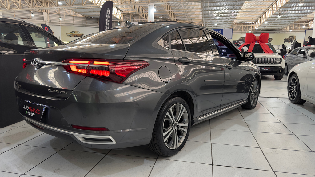 Chery ARRIZO 6 Cinza