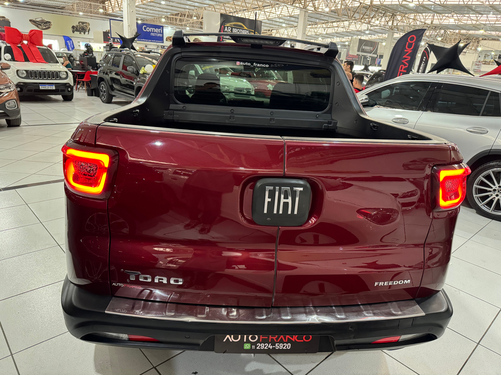 Fiat Toro Vermelho