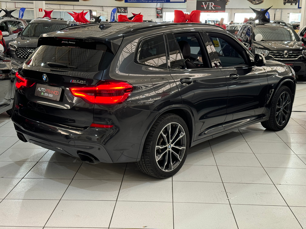 BMW X3 Cinza