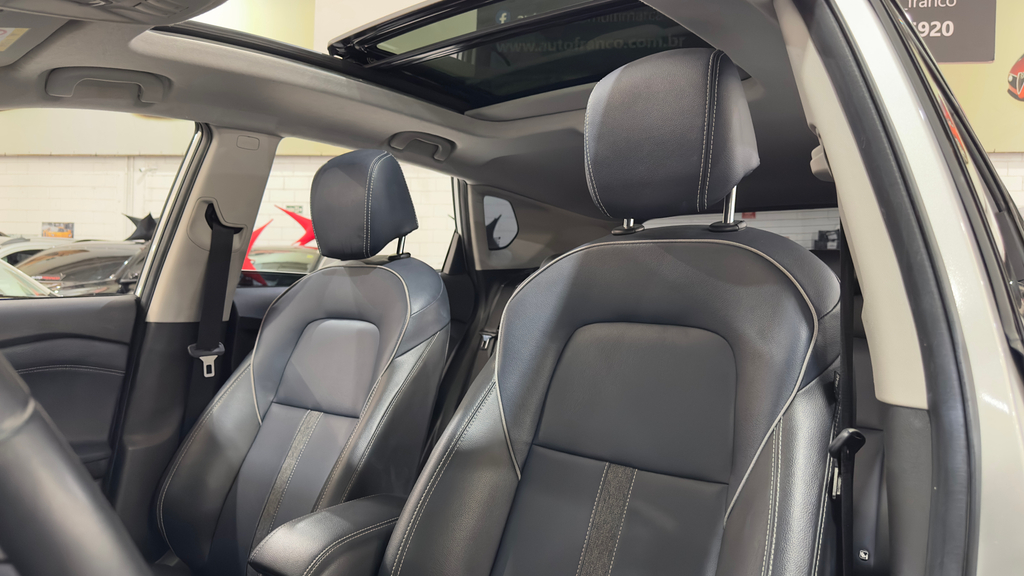 Chevrolet Tracker Prata