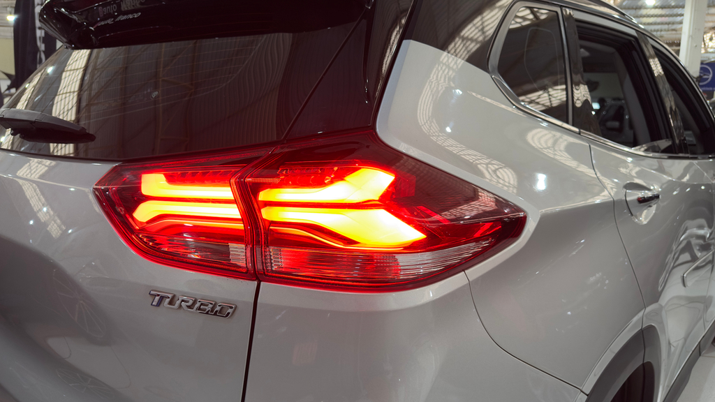 Chevrolet Tracker Prata