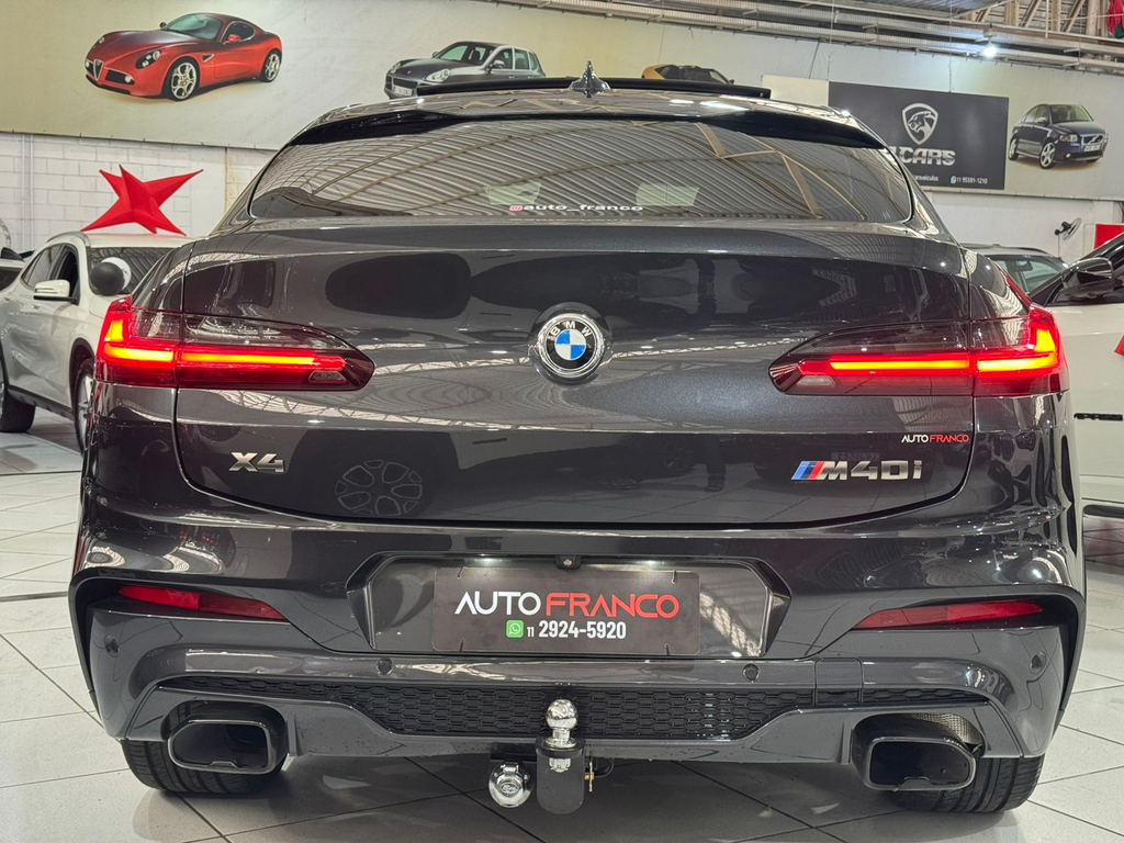 BMW X4 Cinza