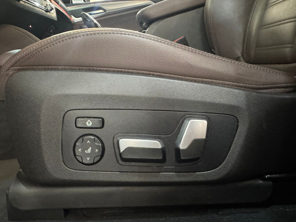 BMW X4 Cinza
