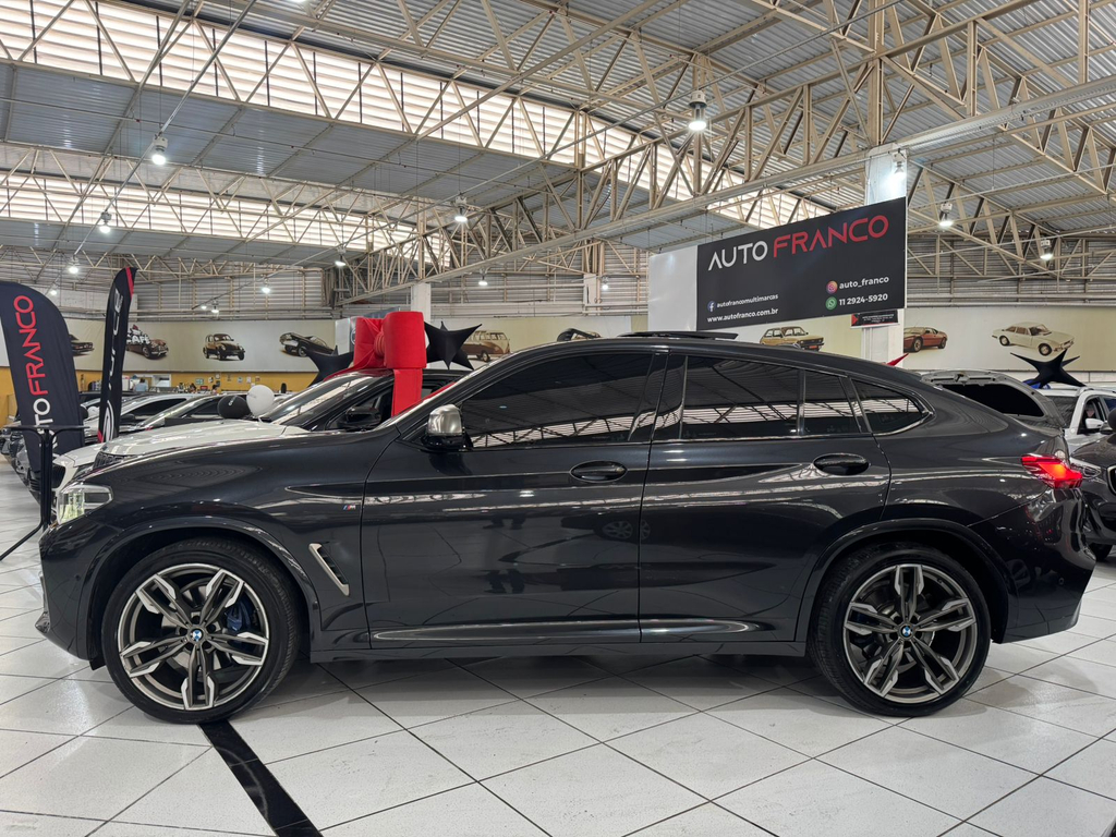BMW X4 Cinza
