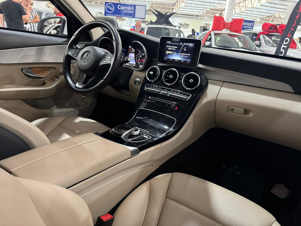 Mercedes Benz C-180 Branco