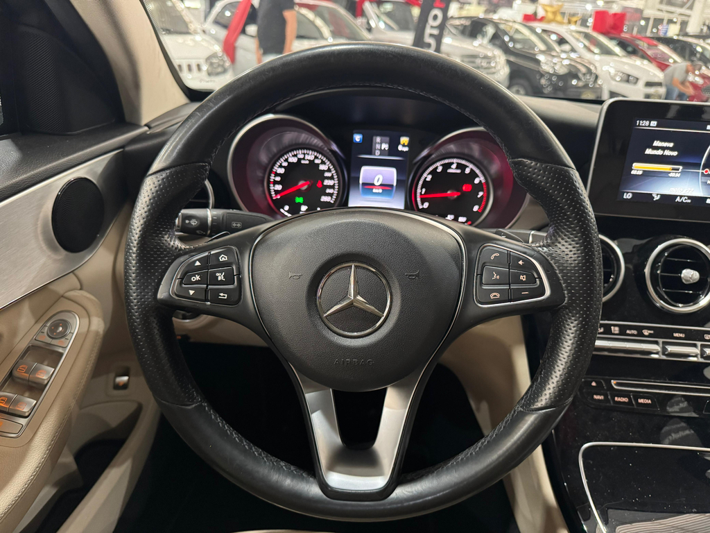 Mercedes Benz C-180 Branco